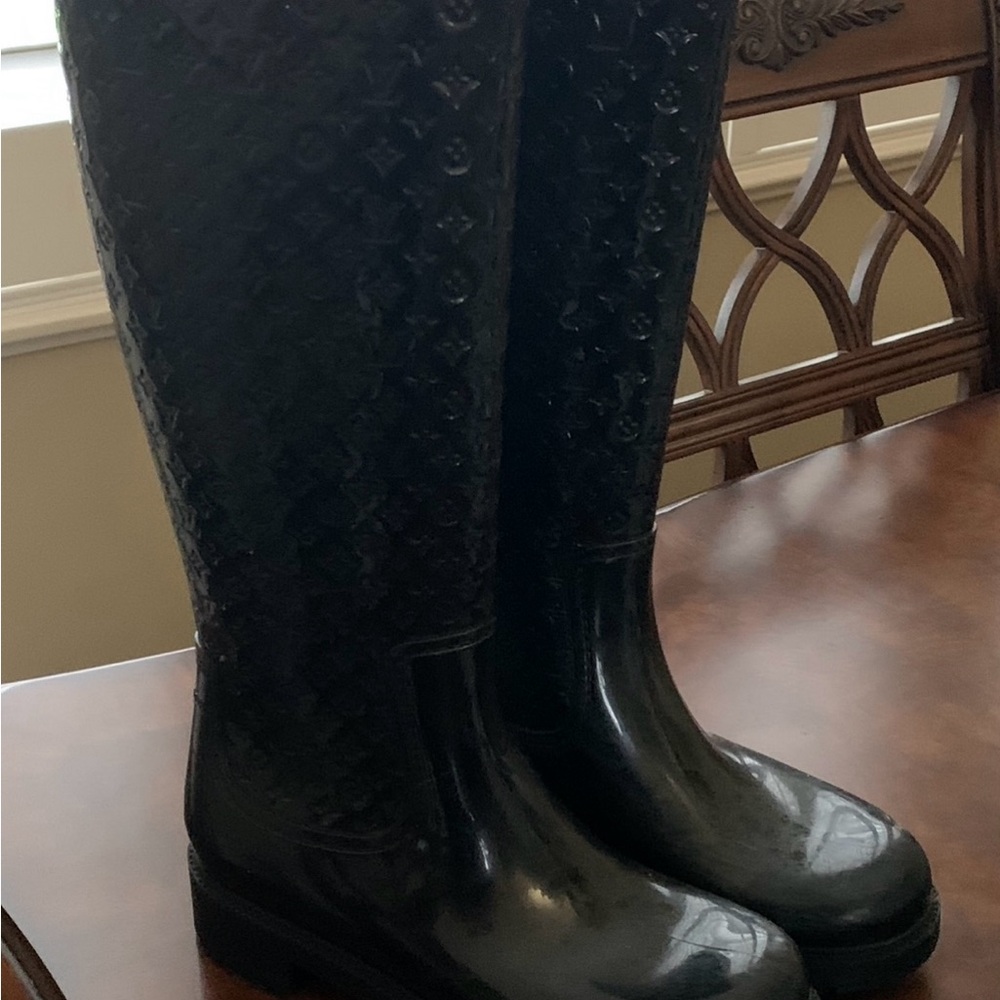 Authentic Louis Vuitton Black Embossed Rain Boots - Picture 2 of 5
